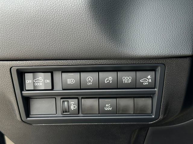 Used 2026 Toyota Tundra Limited w/ Power Package image 20