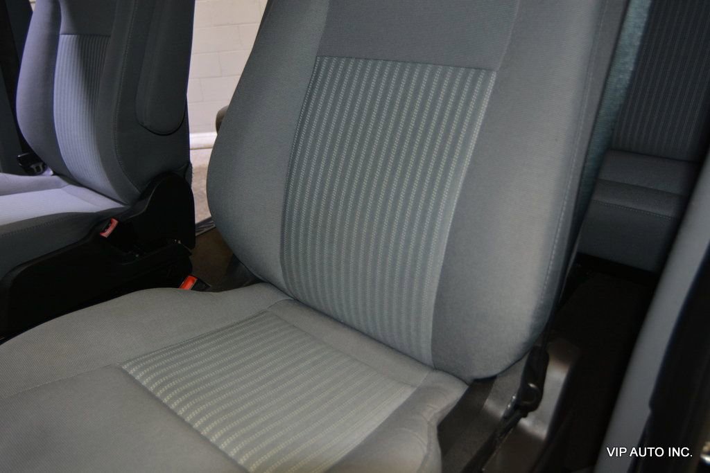 Used 2017 Ford Transit 350 XLT image 12