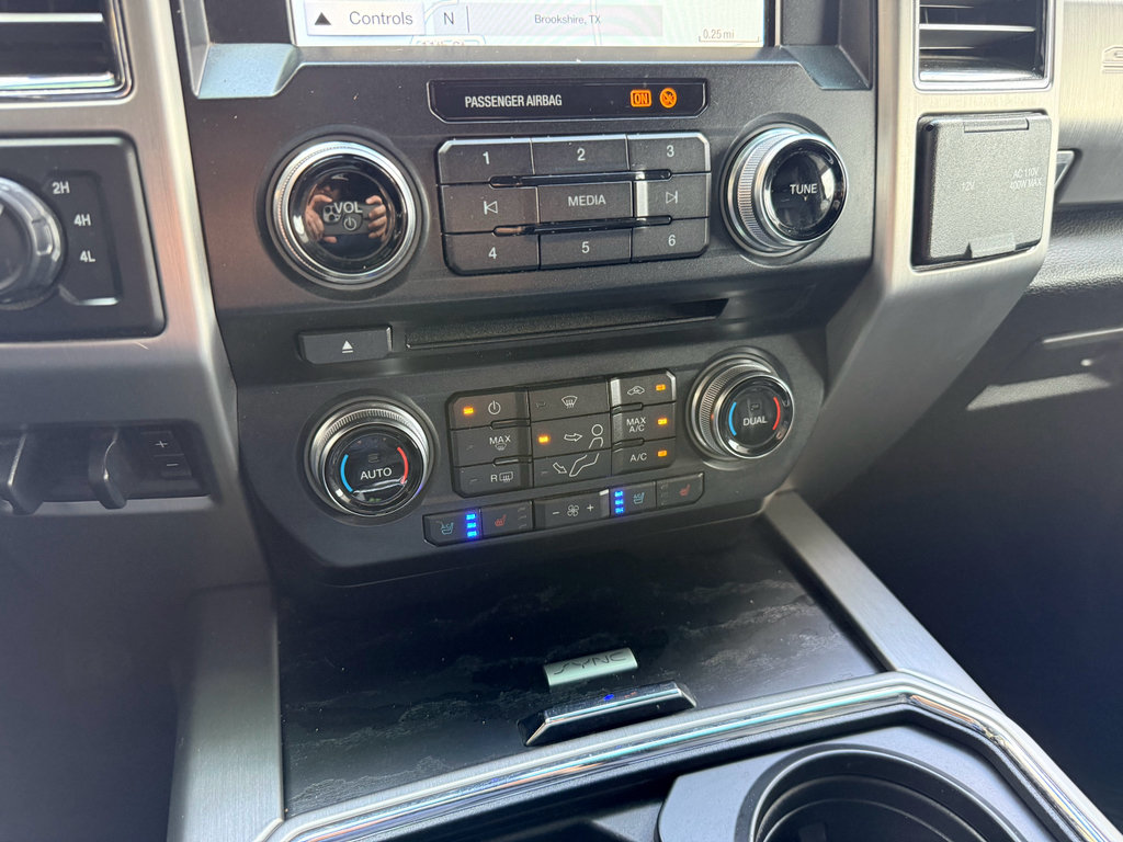 Used 2018 Ford F350 Platinum w/ Platinum Ultimate Package AWD/4WD image 24