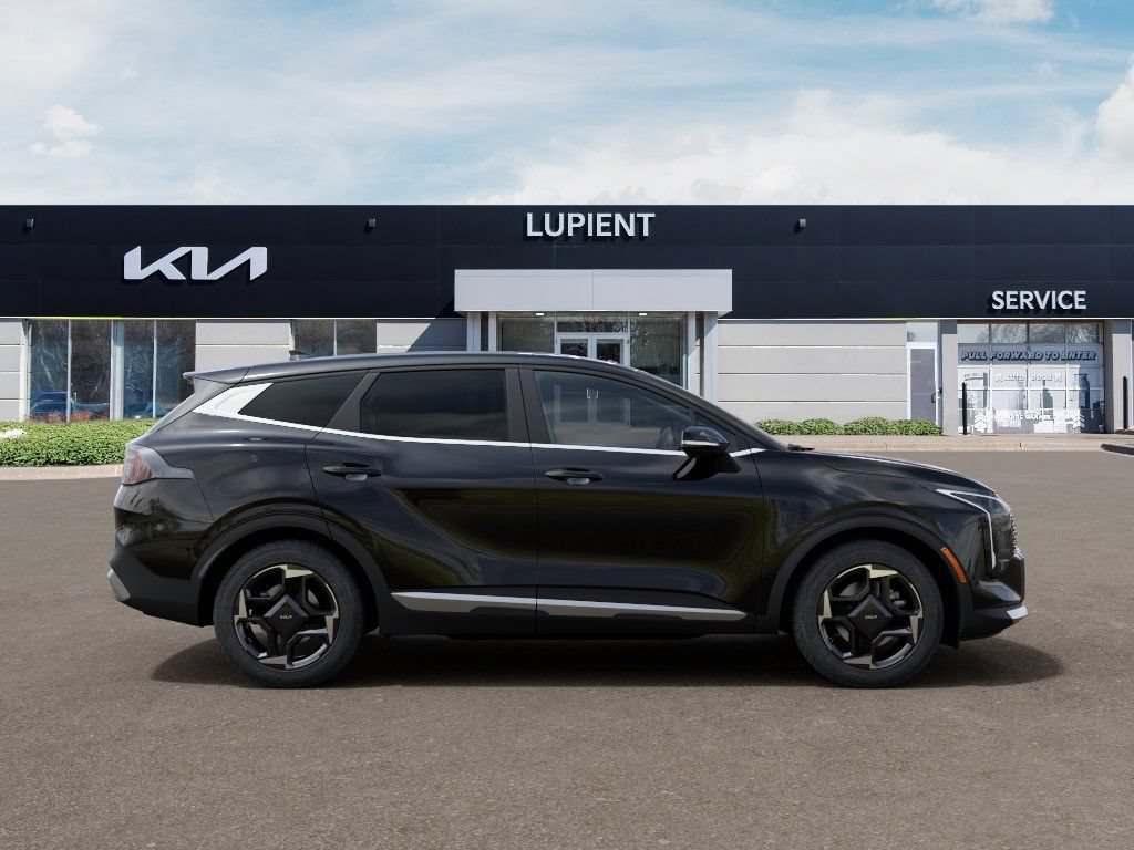 New 2026 Kia Sportage EX FWD image 9