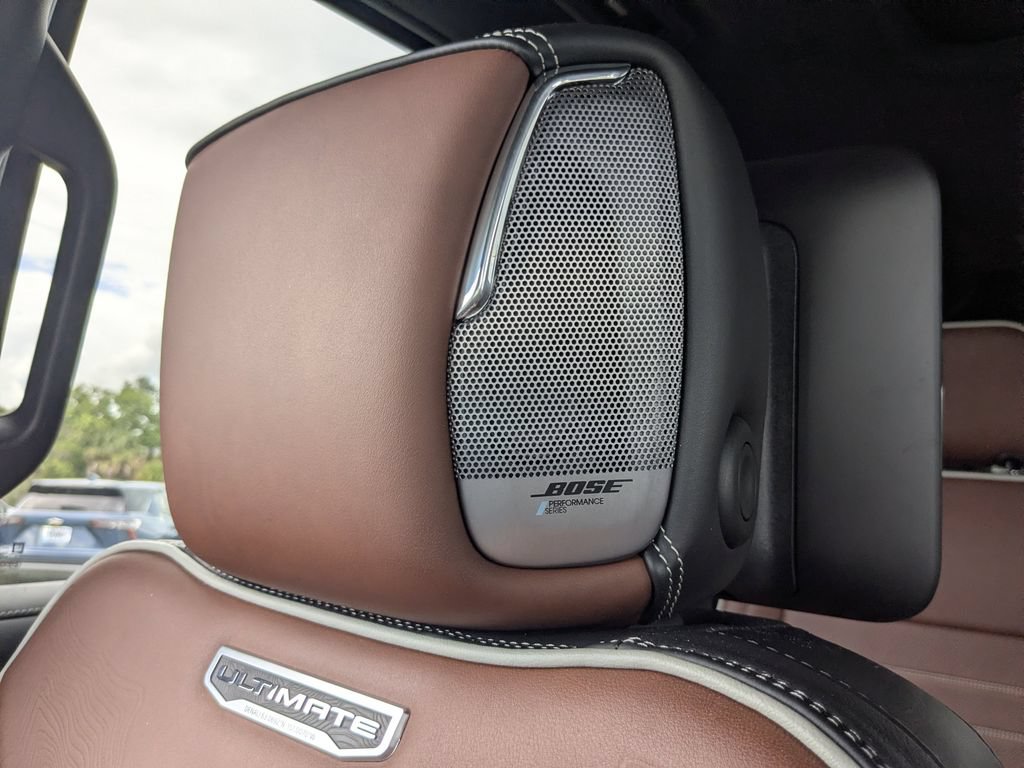 Used 2023 GMC Yukon Denali Ultimate w/ LPO, Floor Liner Package AWD/4WD image 29