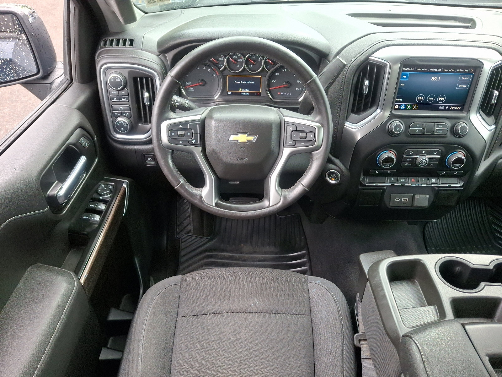 Used 2020 Chevrolet Silverado 1500 LT w/ Convenience Package image 11