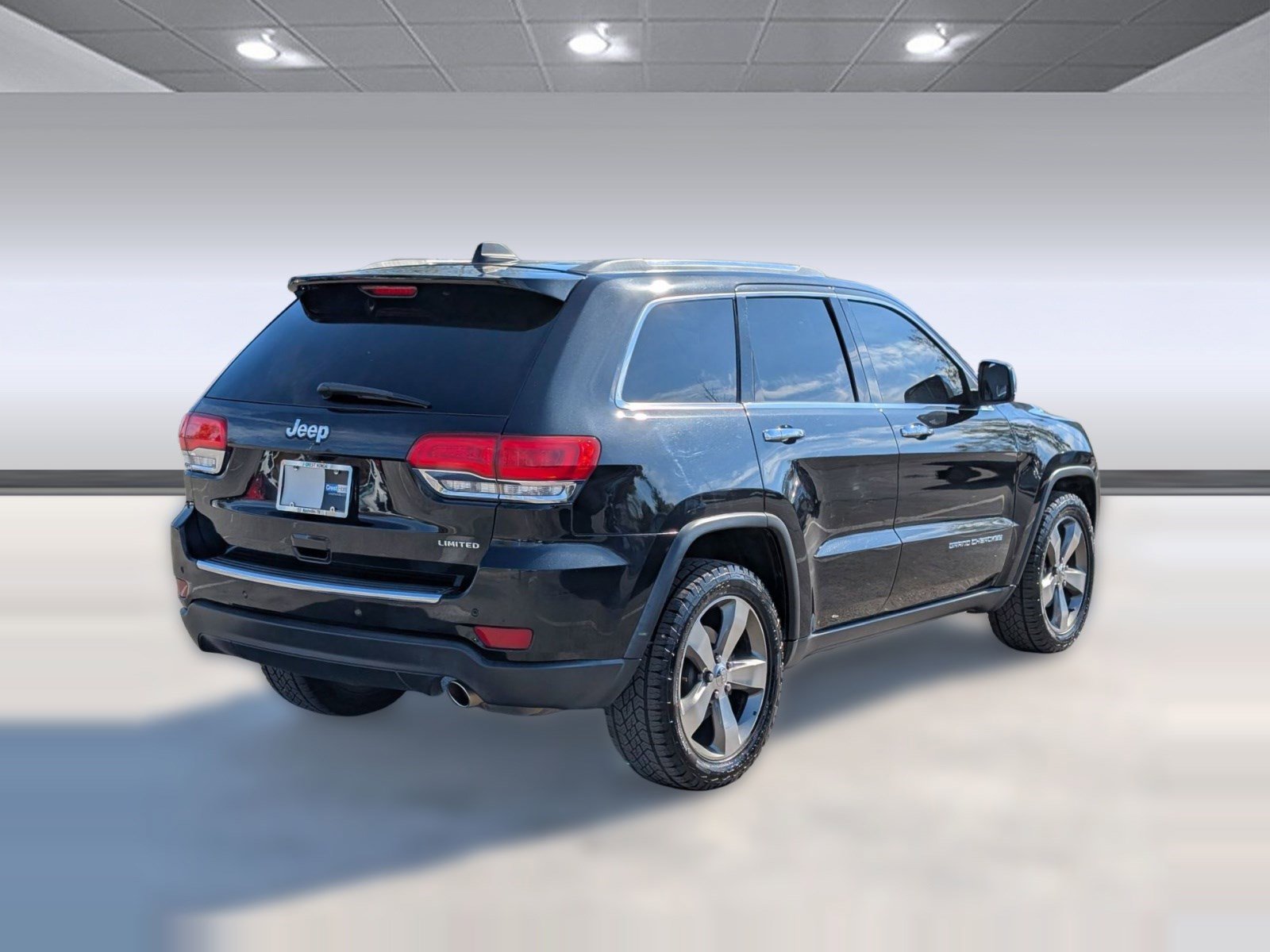 Used 2016 Jeep Grand Cherokee Limited image 9