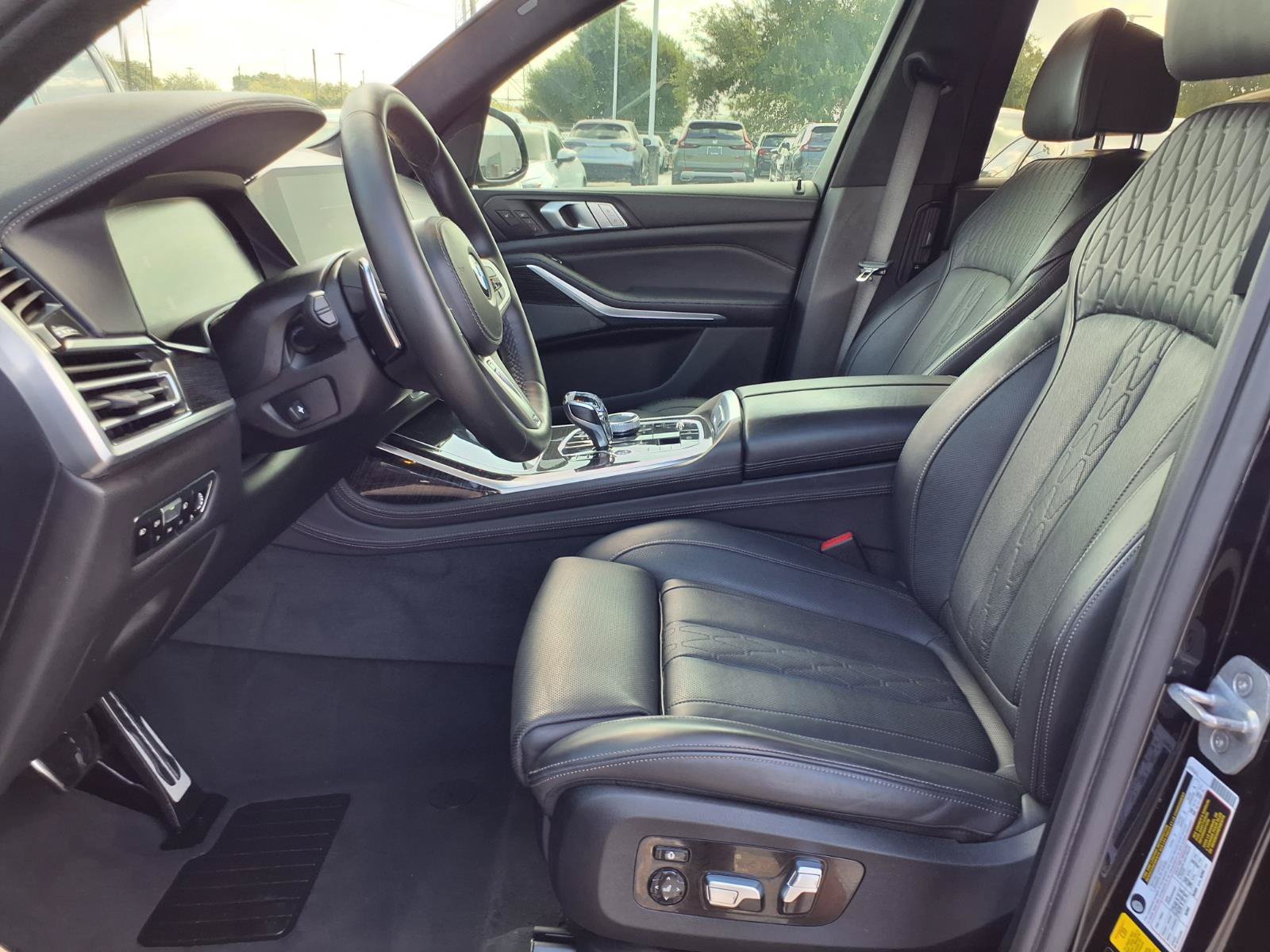 Used 2019 BMW X7 xDrive40i w/ Premium Package AWD/4WD image 18
