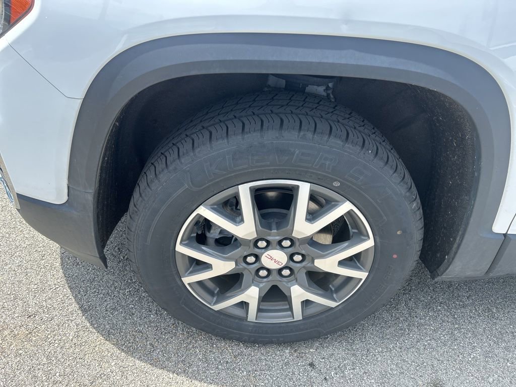 Used 2022 GMC Acadia SLE FWD image 9