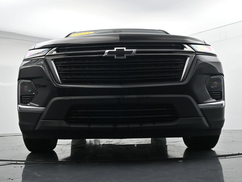 Used 2023 Chevrolet Traverse LT FWD image 33