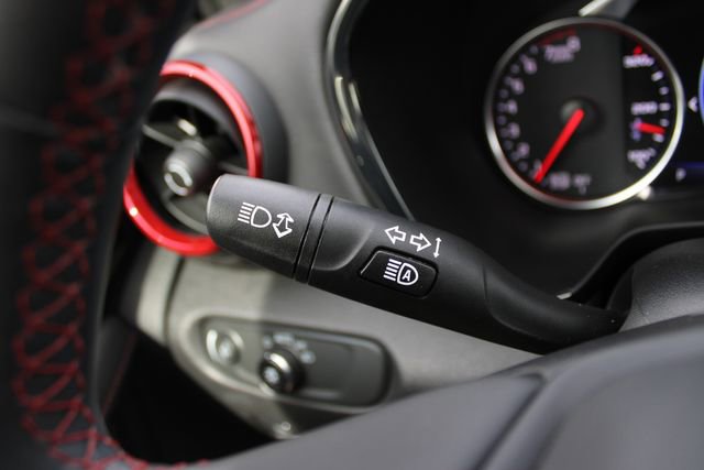 Used 2023 Chevrolet Blazer RS w/ Driver Confidence II Package image 9