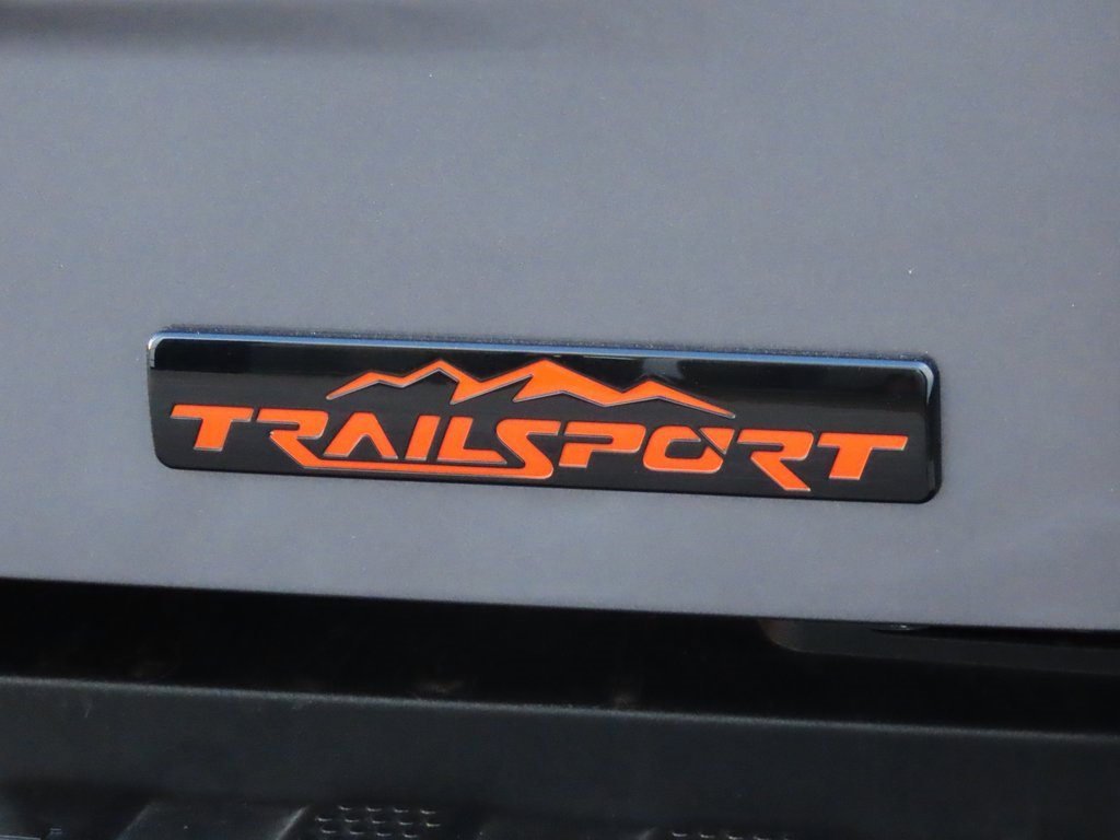 Used 2025 Honda Ridgeline TrailSport image 16