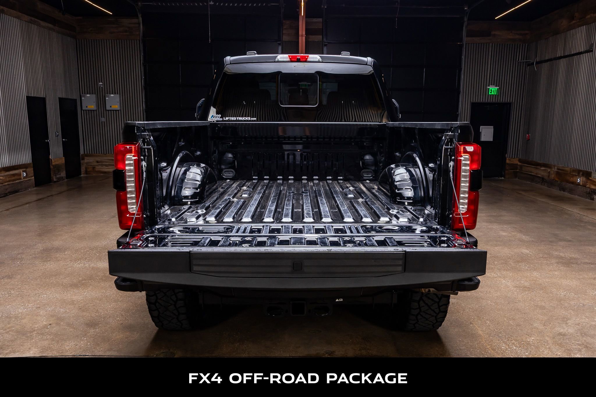 Used 2024 Ford F250 Lariat w/ Lariat Ultimate Package AWD/4WD image 9