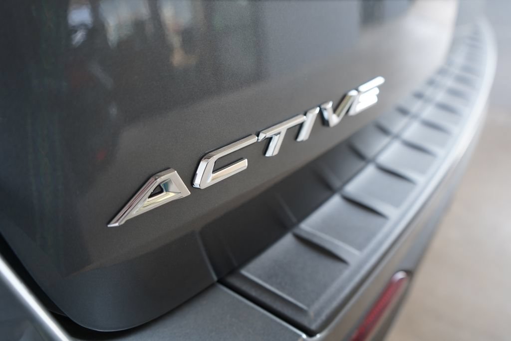 New 2026 Ford Explorer Active w/ Active Comfort Package AWD/4WD image 7