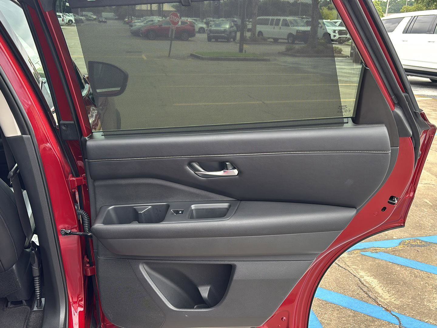 Used 2024 Nissan Pathfinder SL image 21