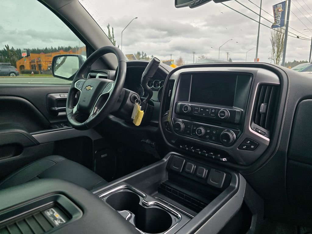 Used 2016 Chevrolet Silverado 1500 LTZ Z71 w/ LTZ Plus Package image 11