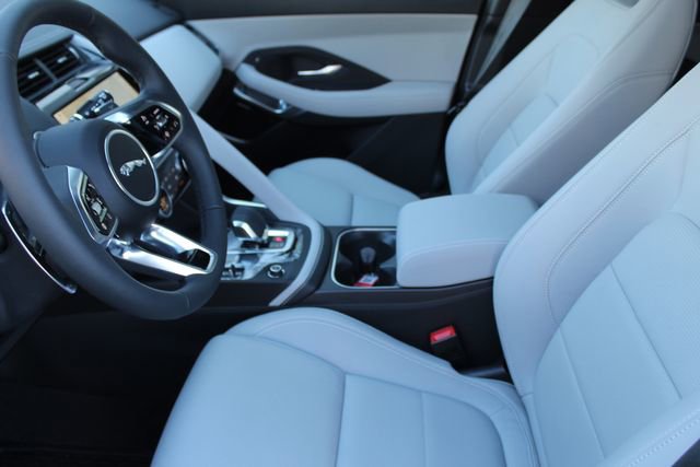 Used 2024 Jaguar E-PACE R-Dynamic SE image 20