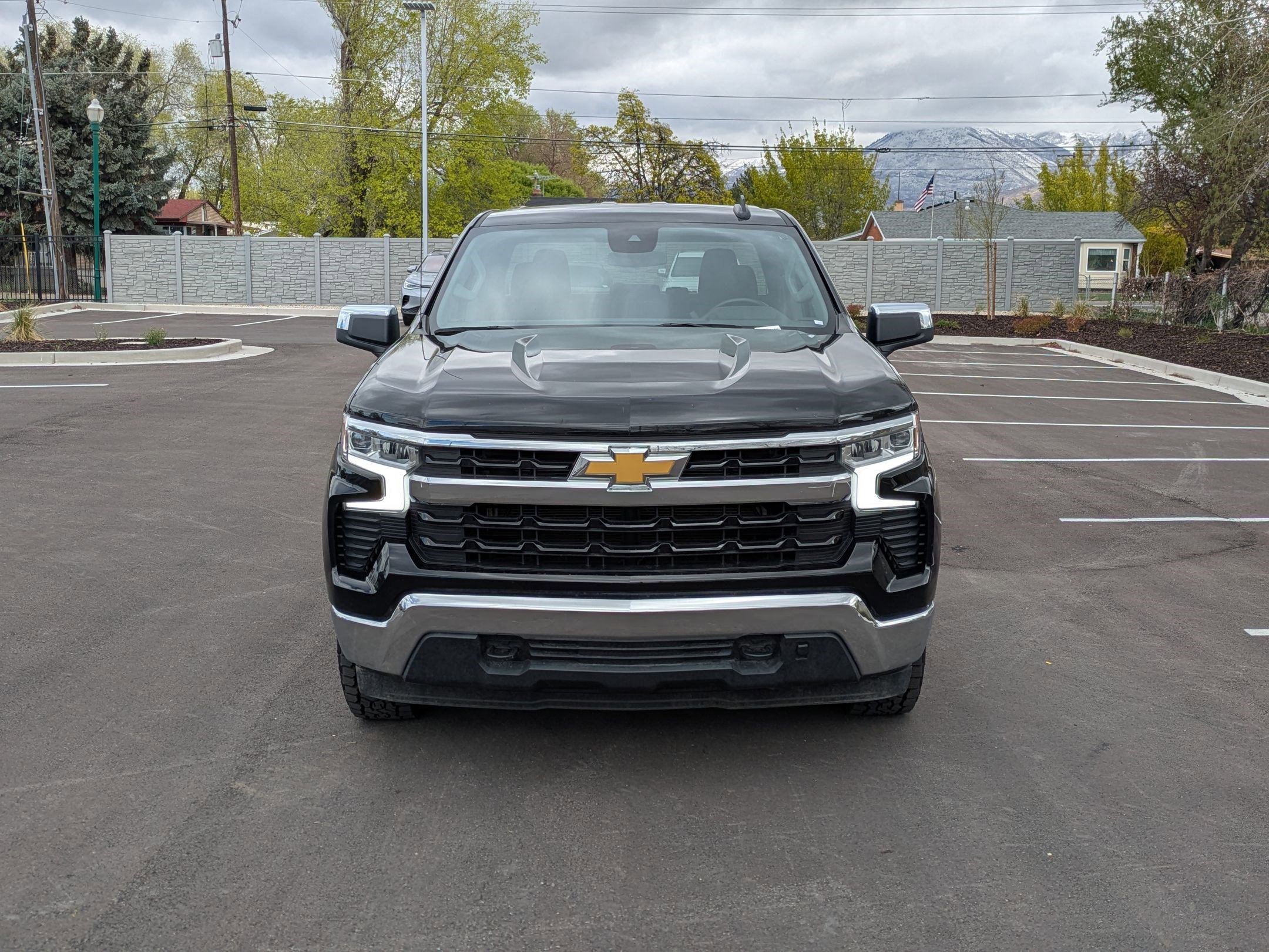 Used 2024 Chevrolet Silverado 1500 LT AWD/4WD image 12