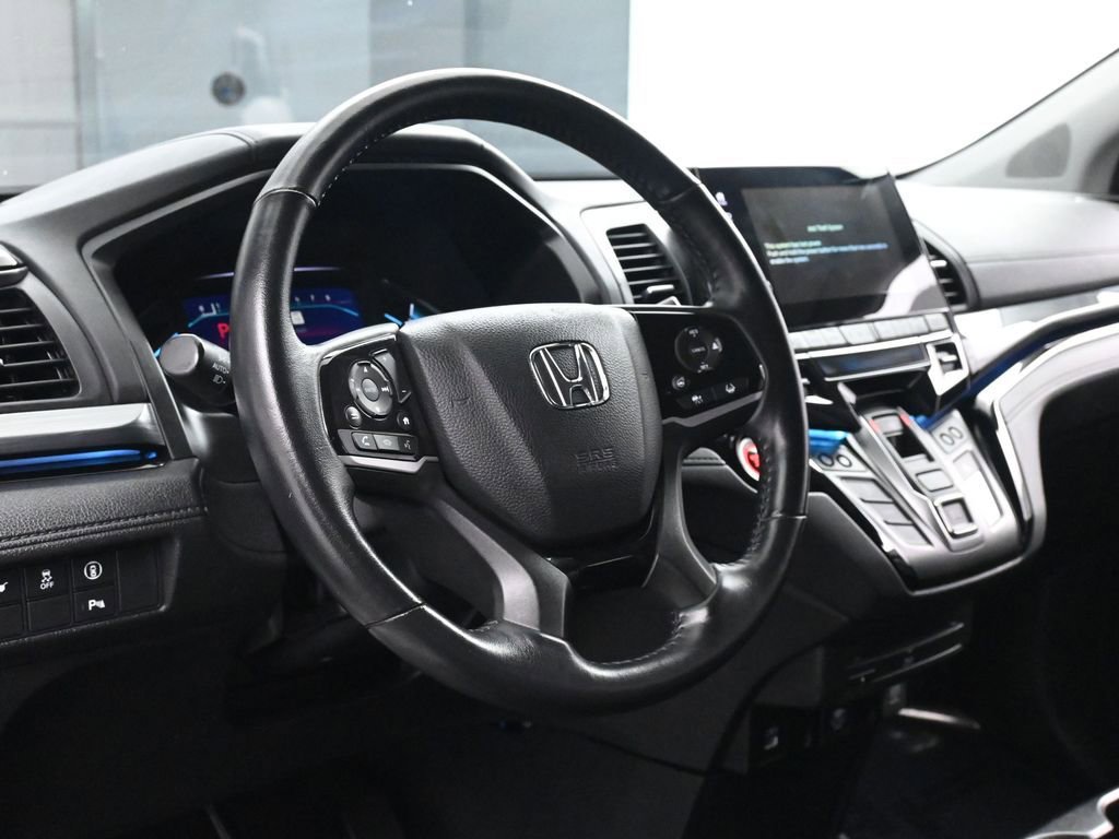 Used 2023 Honda Odyssey Elite image 25