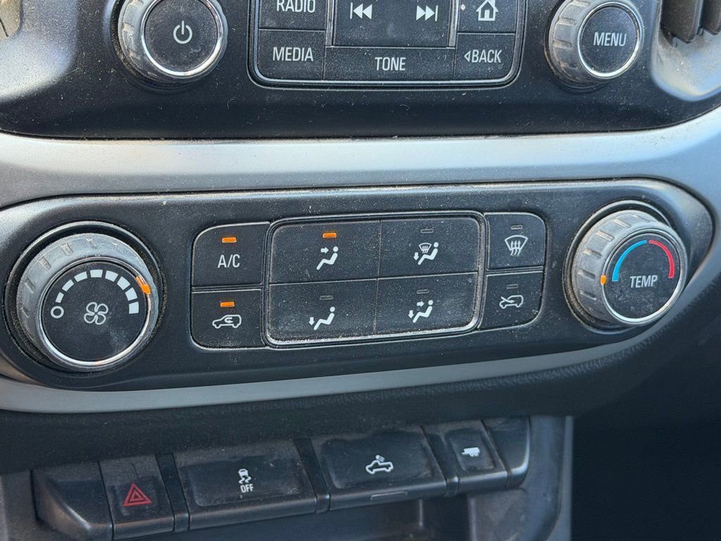 Used 2015 Chevrolet Colorado LT image 19