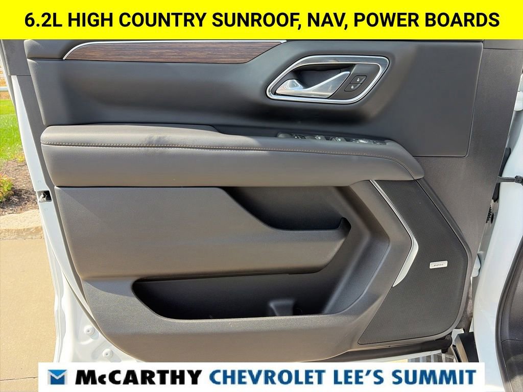 Used 2023 Chevrolet Suburban High Country w/ Premium Package 2 AWD/4WD image 61