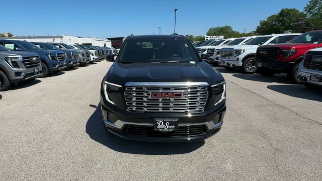 New 2026 GMC Acadia Denali w/ Super Cruise Package FWD image 3