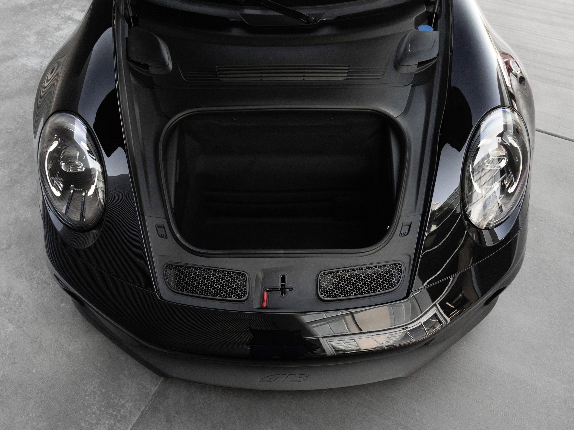 Certified 2026 Porsche 911 GT3 image 45