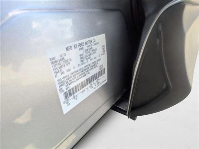 Used 2024 Ford Edge SEL image 24