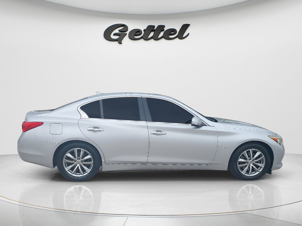 Used 2014 INFINITI Q50 Premium w/ Deluxe Touring Package AWD/4WD image 4