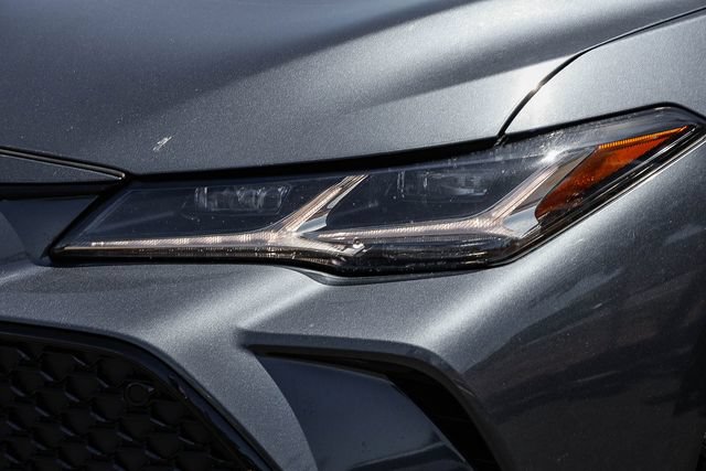 Used 2019 Toyota Avalon Touring w/ Advanced Safety Package FWD image 8