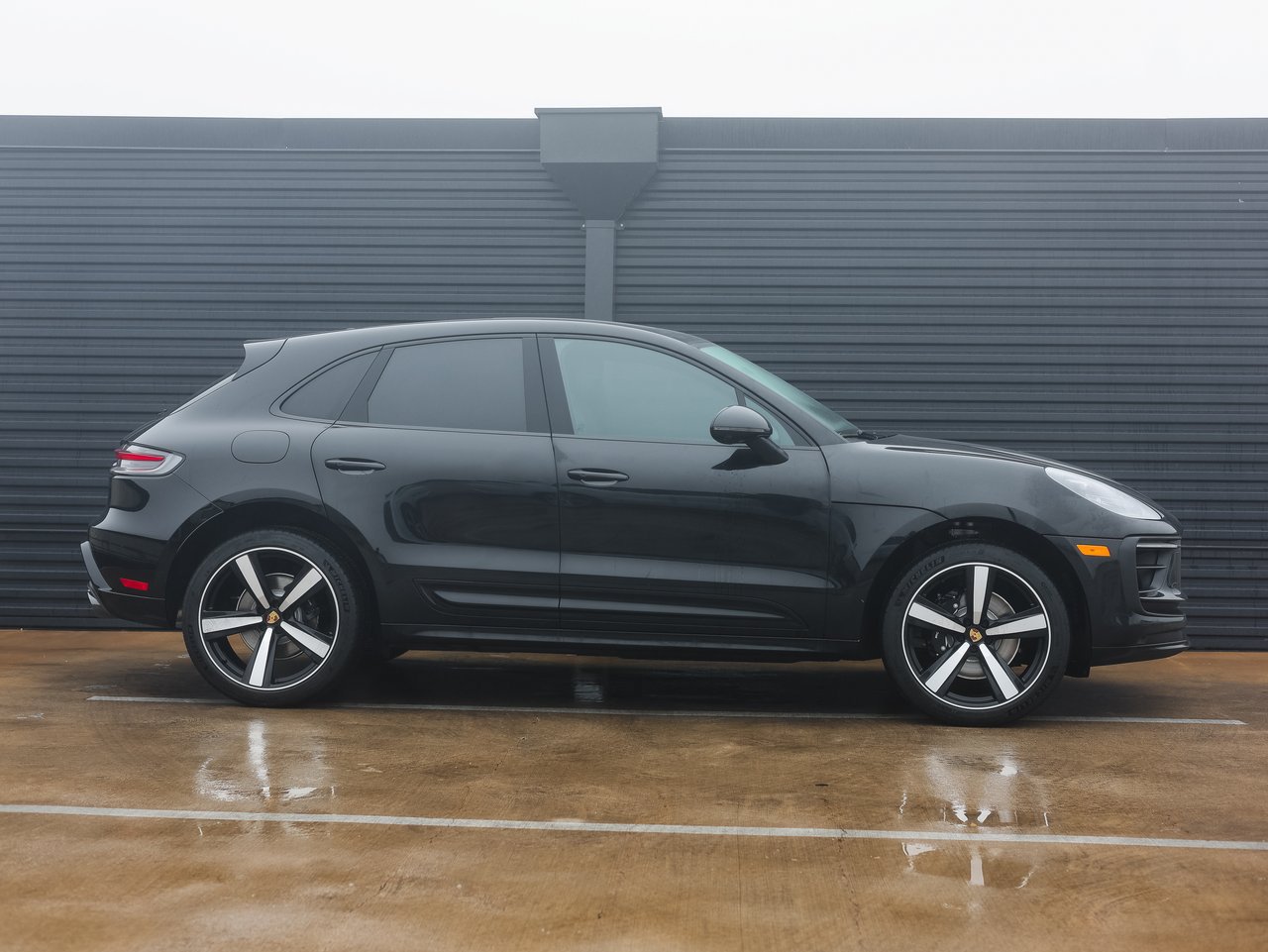 Certified 2026 Porsche Macan S AWD/4WD image 8