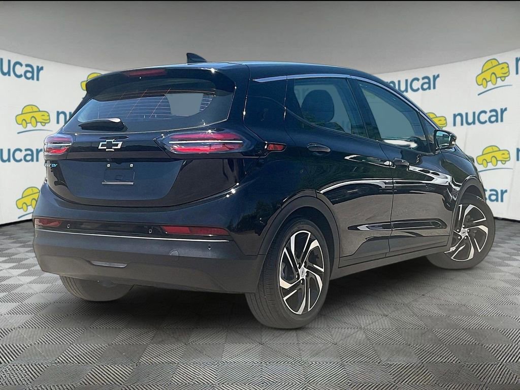 Used 2023 Chevrolet Bolt LT FWD image 6