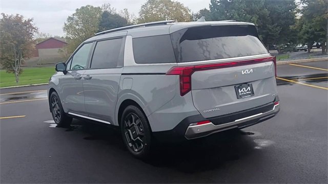 New 2026 Kia Carnival SX image 9
