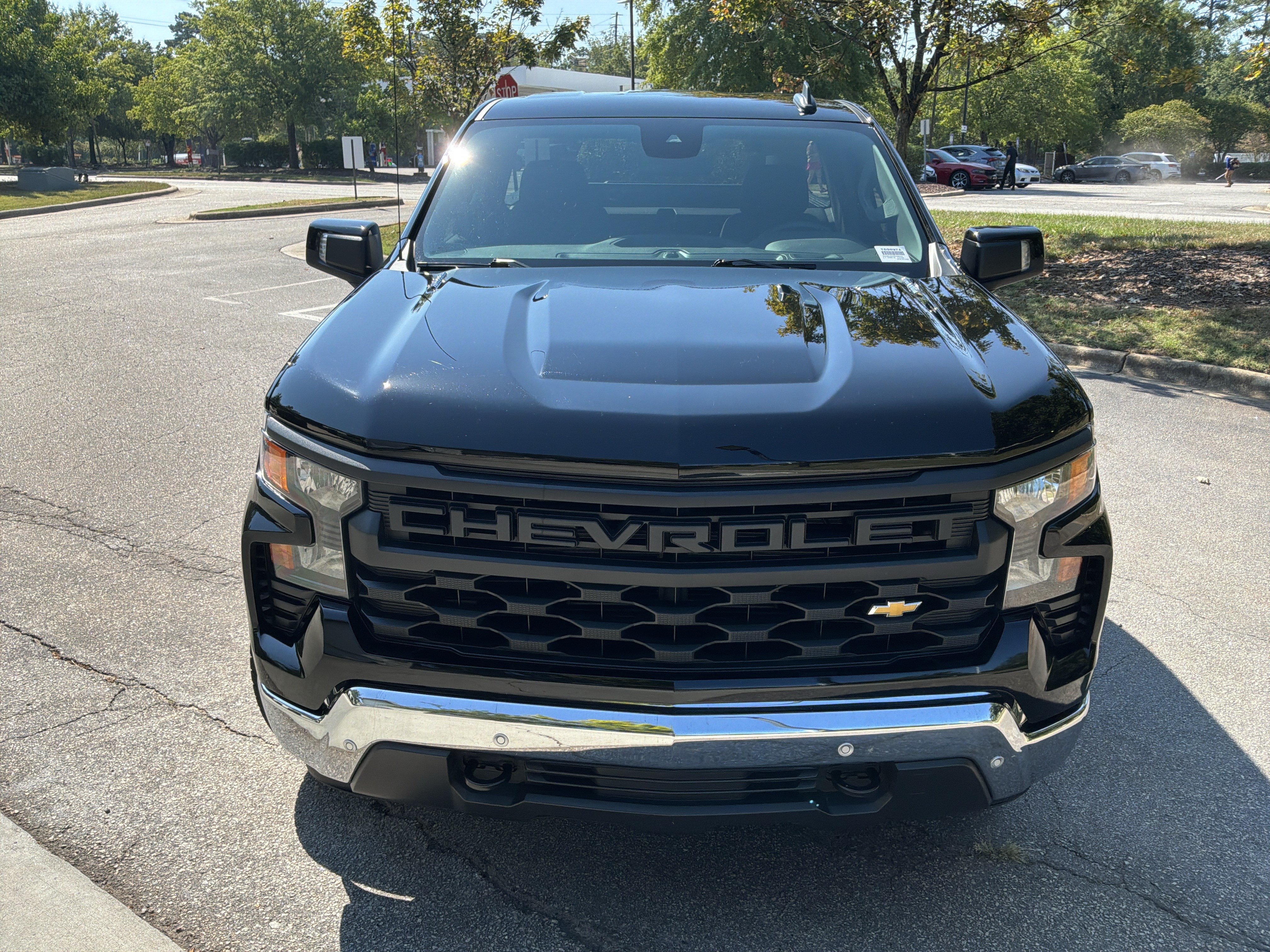 Used 2025 Chevrolet Silverado 1500 W/T w/ WT Safety Package AWD/4WD image 3
