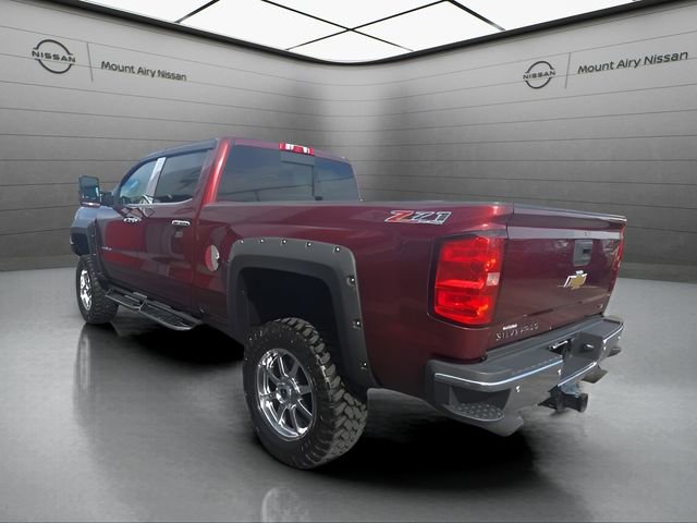 Used 2017 Chevrolet Silverado 2500 LTZ w/ Vortec Plus Package AWD/4WD image 6