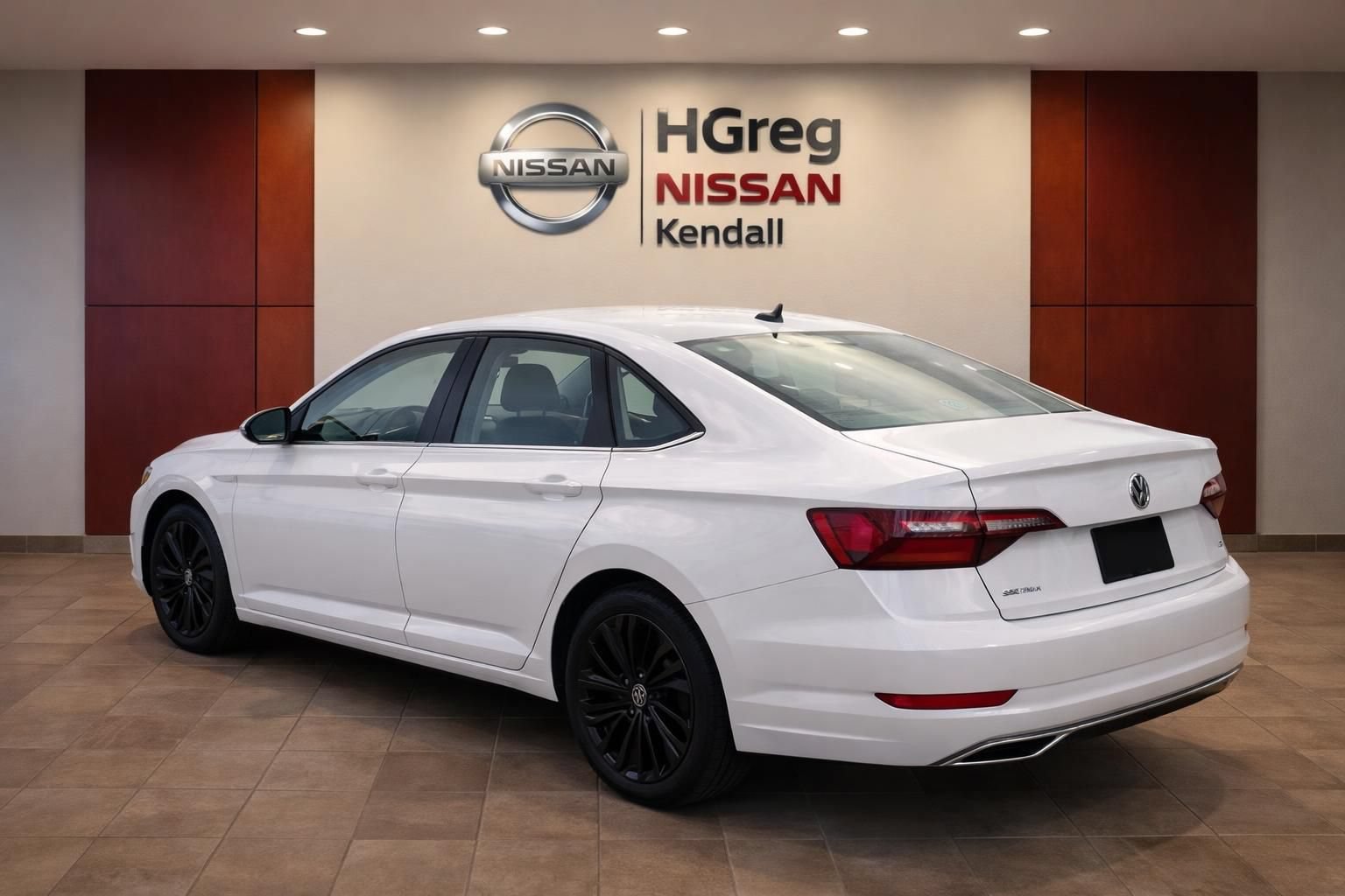 Used 2019 Volkswagen Jetta SEL Premium FWD image 2