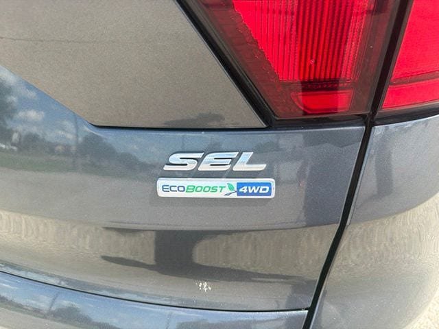 Used 2019 Ford Escape SEL AWD/4WD image 12