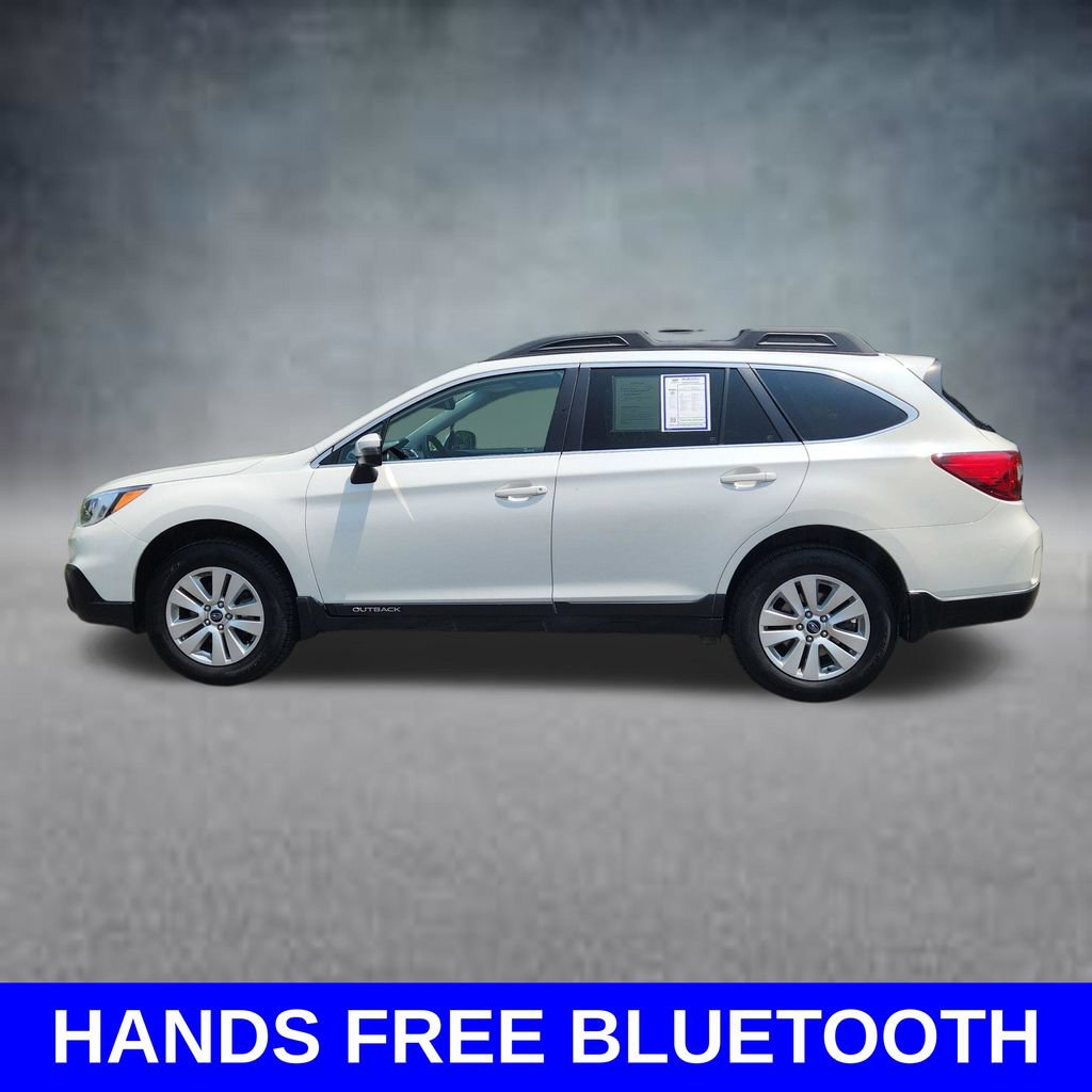Used 2017 Subaru Outback 2.5i Premium AWD/4WD image 3