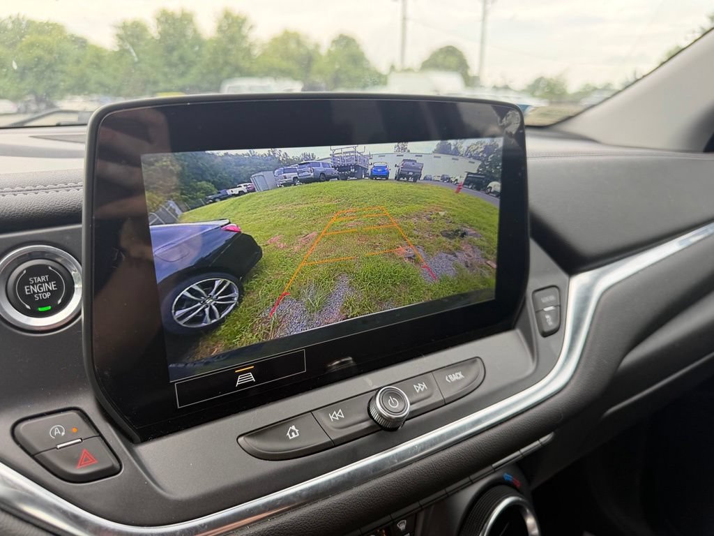 Used 2024 Chevrolet Blazer LT w/ Convenience Package FWD image 29