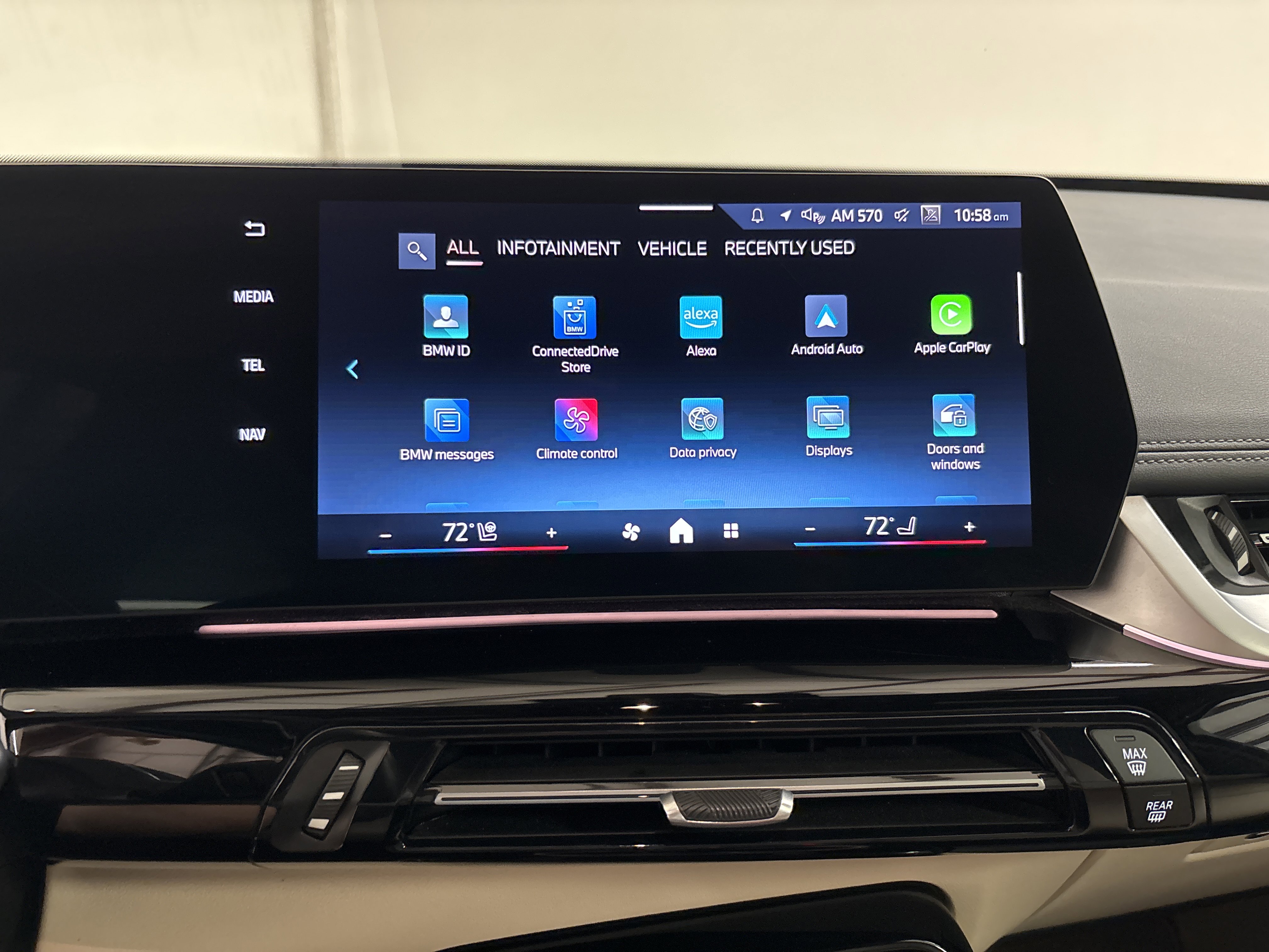 Used 2024 BMW X1 xDrive28i w/ Convenience Package AWD/4WD image 16