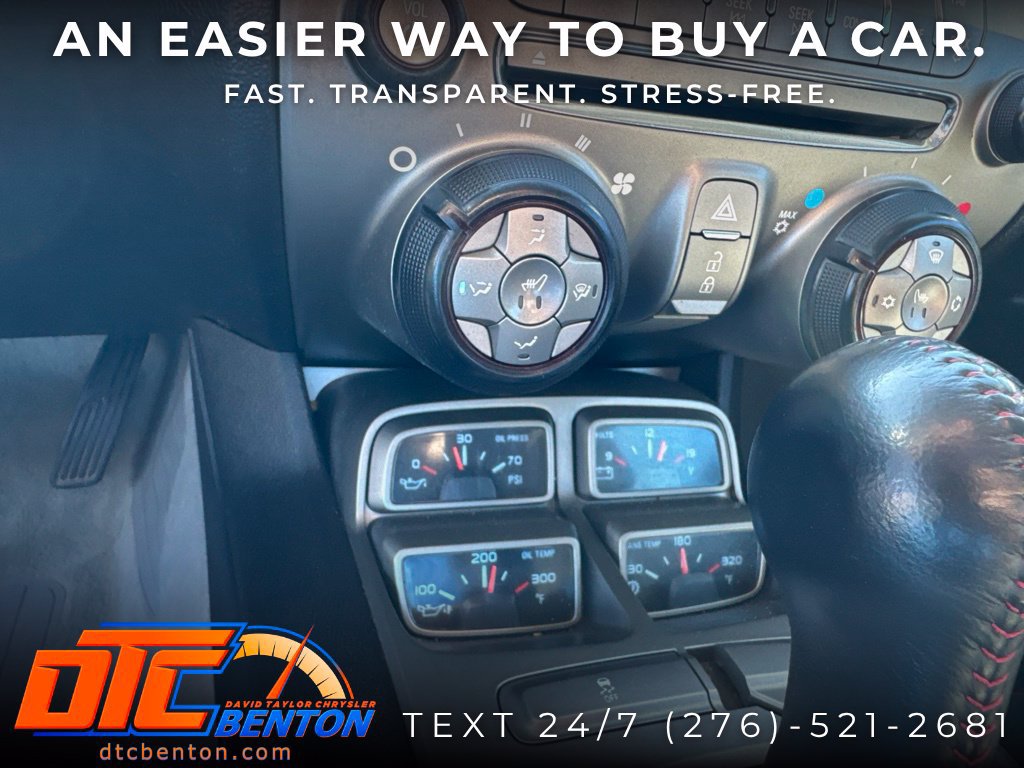 Used 2011 Chevrolet Camaro SS RWD image 20