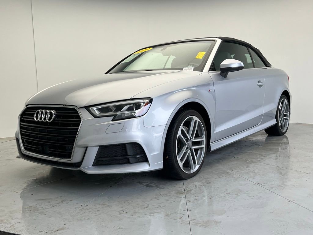 Used 2019 Audi A3 2.0T Premium Plus w/ Premium Plus Package FWD image 2