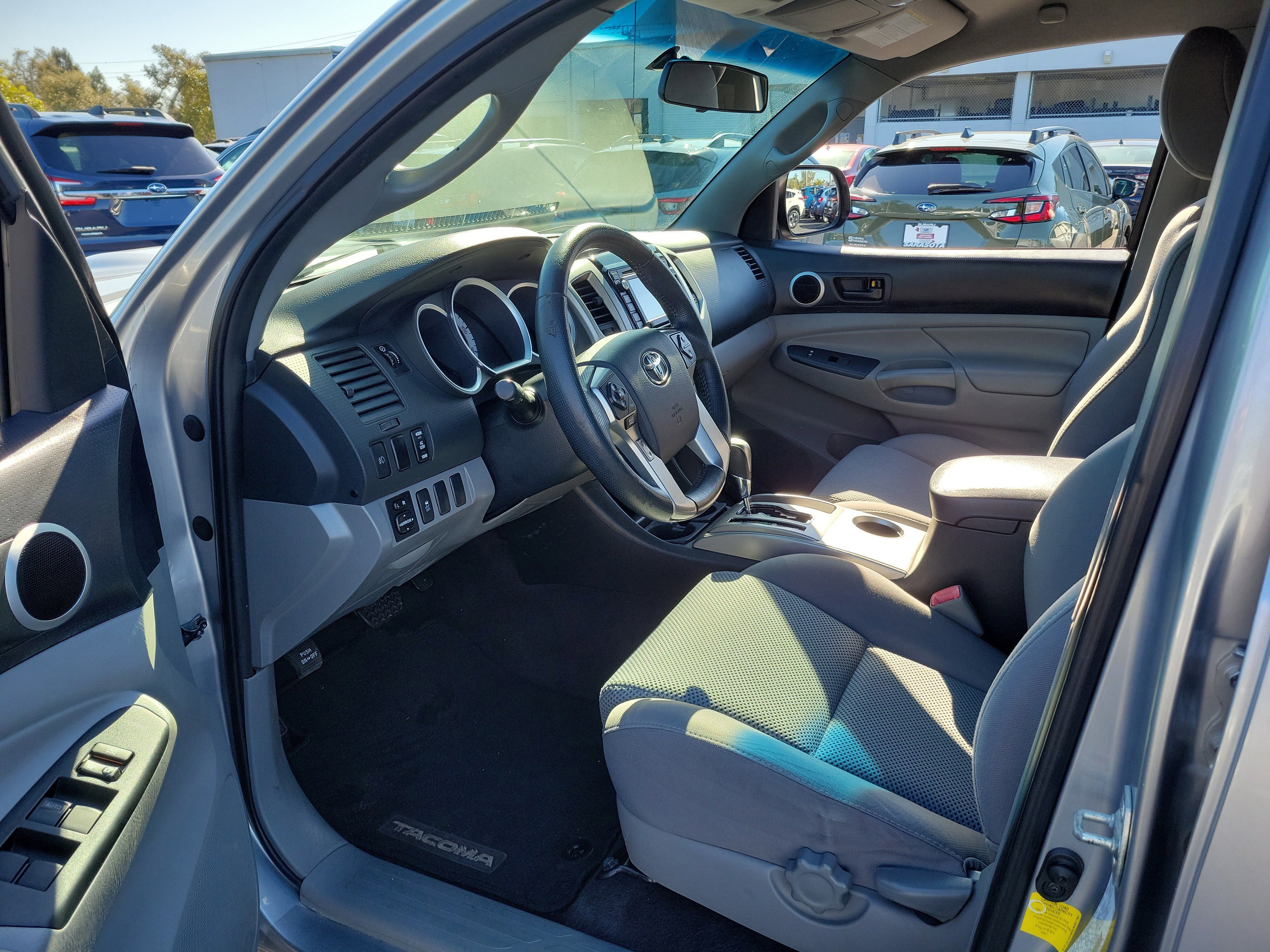 Used 2014 Toyota Tacoma PreRunner image 20