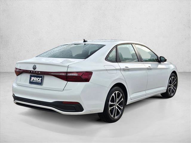 Used 2025 Volkswagen Jetta Sport image 5