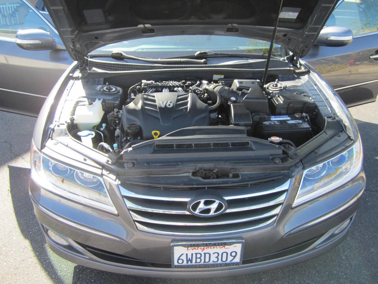 Used 2011 Hyundai Azera Limited image 12