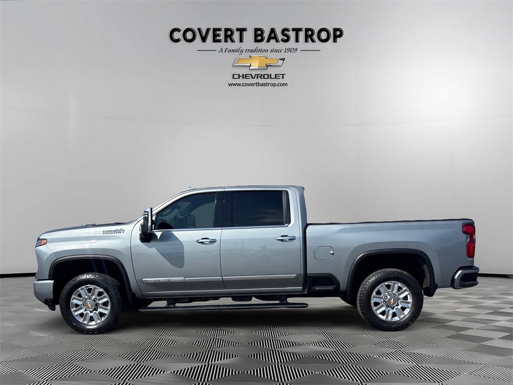 Certified 2024 Chevrolet Silverado 2500 High Country w/ High Country Premium Package image 3