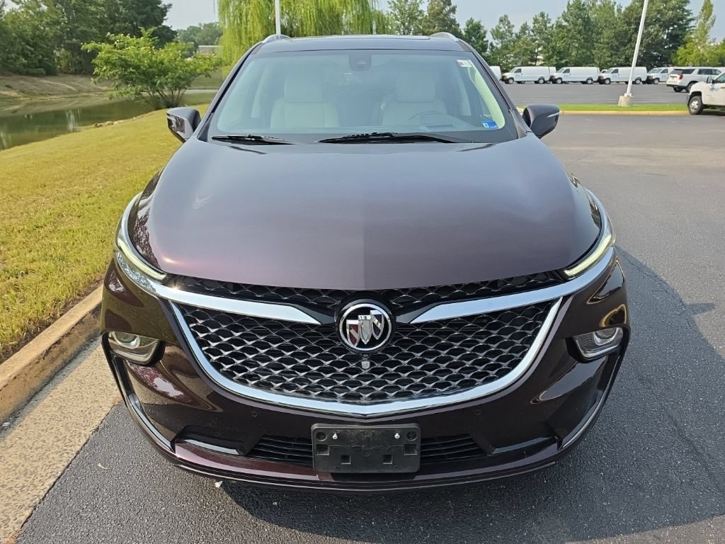 Used 2023 Buick Enclave Avenir AWD/4WD image 9