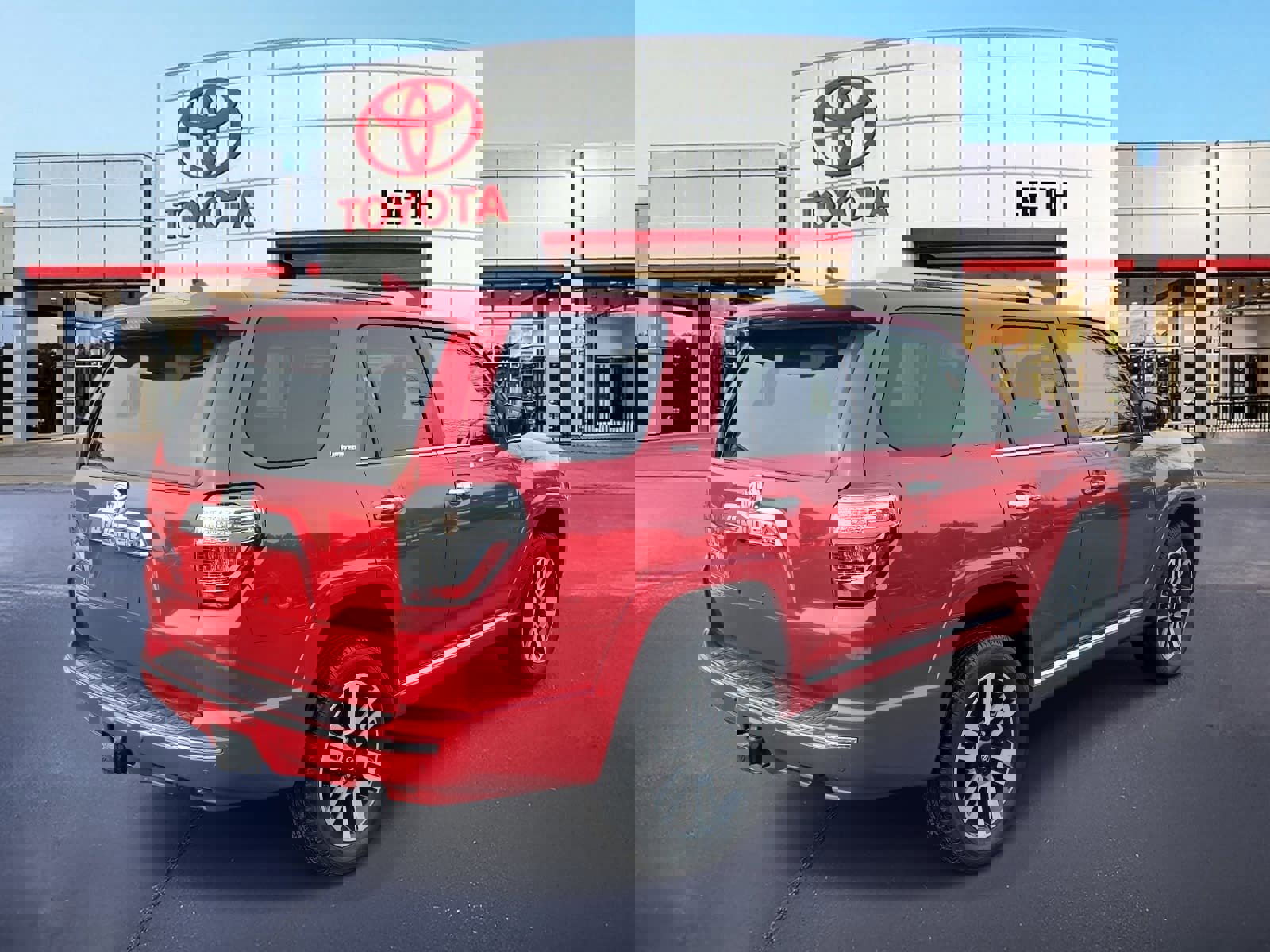 Used 2022 Toyota 4Runner Limited image 5