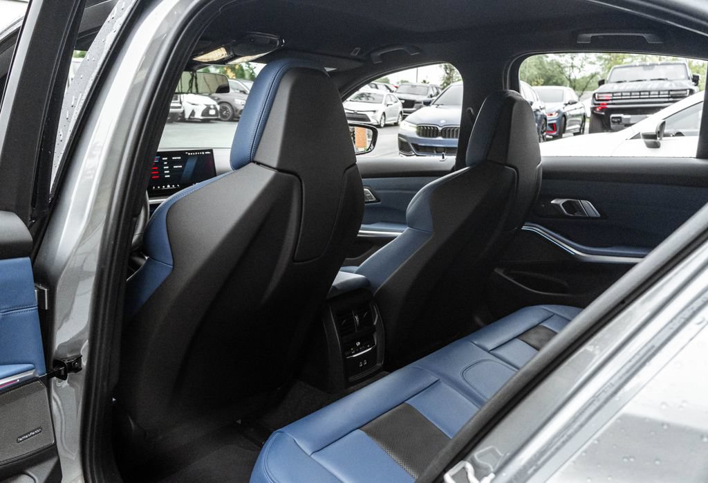 Used 2026 BMW M3 w/ Executive Package RWD image 31