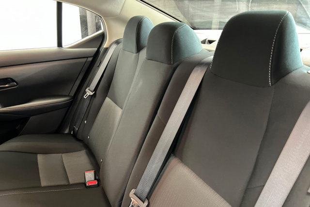 Used 2025 Nissan Sentra SV FWD image 21