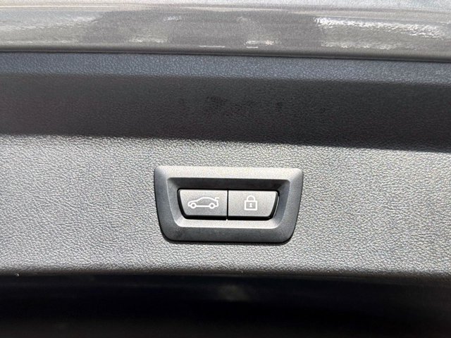 Used 2023 BMW X3 xDrive30i w/ Premium Package AWD/4WD image 12