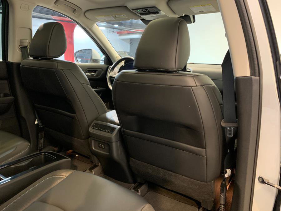 Used 2022 Nissan Pathfinder SL w/ SL Premium Package image 53