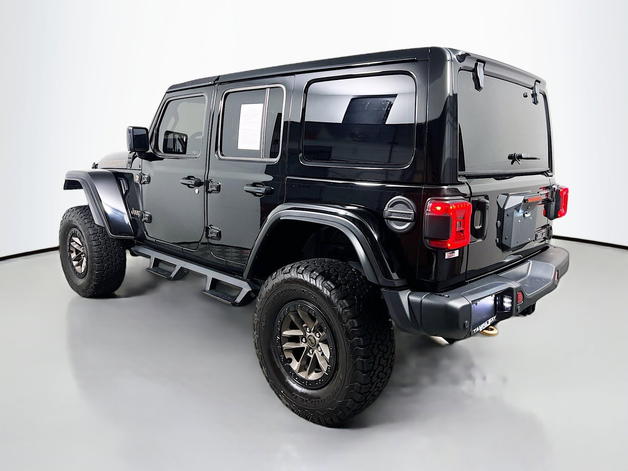 Used 2024 Jeep Wrangler Unlimited Rubicon 392 image 8