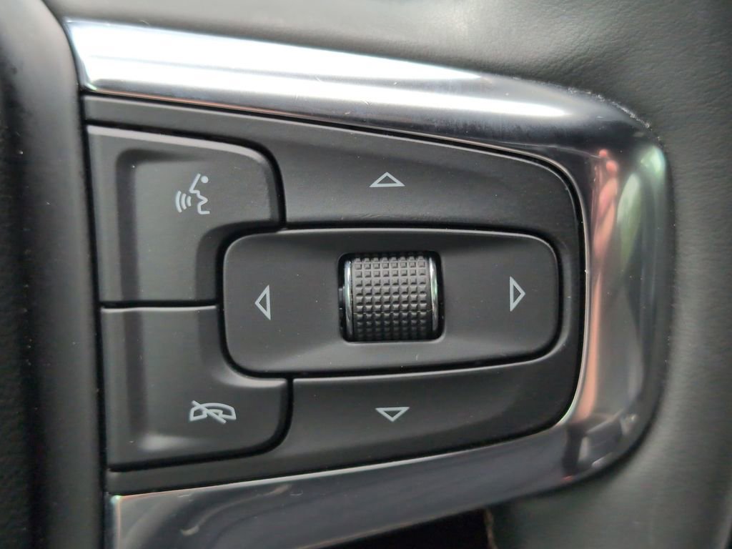 Used 2023 Chevrolet Blazer Premier w/ Driver Confidence II Package FWD image 19